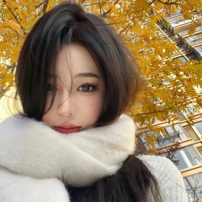轻轻拂过